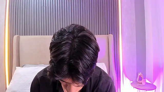 BenitoSaenz online show from November 12, 2025, 12:09 pm