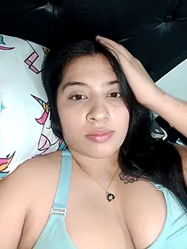 VALENTINA ROUSE  online show from October 7, 2025, 9:16 pm
