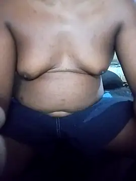 OnlyMoneyIwanT online show from April 8, 2026, 9:49 pm