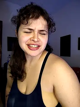 SeleneLuminari8 online show from November 10, 2025, 4:45 pm