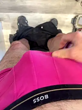 leroy9501 online show from November 5, 2025, 11:46 am