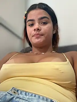 Snapshot of Kaily_Sweet16 chatting on February 16, 2026, 6:39 pm Kaily Sweet16 online show from February 16, 2026, 6:39 pm