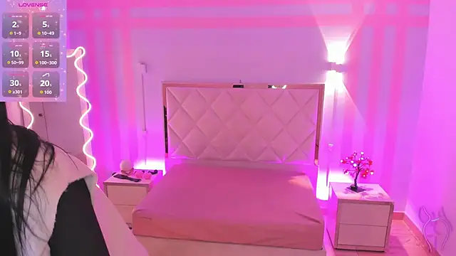 Rosalind tay online show from April 15, 2026, 11:05 am