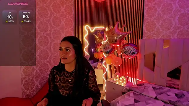 Snapshot of Rosalind_tay chatting on October 11, 2025, 11:44 am Rosalind tay online show from October 11, 2025, 11:44 am