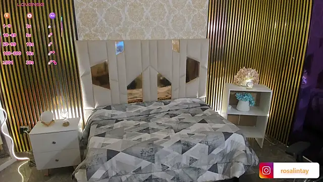 Snapshot of Rosalind_tay chatting on October 7, 2025, 11:44 am Rosalind tay online show from October 7, 2025, 11:44 am