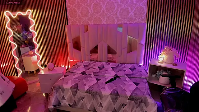 Snapshot of Rosalind_tay chatting on October 16, 2025, 11:51 am Rosalind tay online show from October 16, 2025, 11:51 am