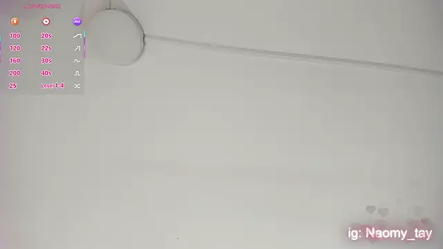 Snapshot of Rosalind_tay chatting on October 2, 2025, 11:24 am Rosalind tay online show from October 2, 2025, 11:24 am