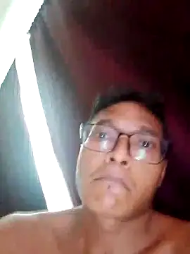 Ayie1822xh online show from October 3, 2025, 12:47 am