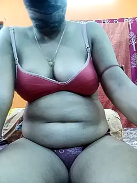 Snapshot of Hotpuja25 chatting on September 13, 2025, 4:51 pm Hotpuja25 online show from September 13, 2025, 4:51 pm