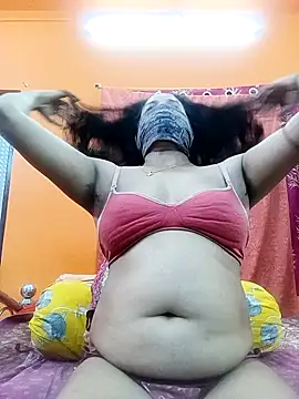 Snapshot of Hotpuja25 chatting on September 23, 2025, 5:42 pm Hotpuja25 online show from September 23, 2025, 5:42 pm
