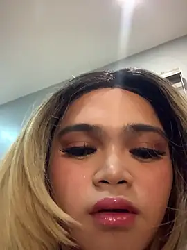 VictoriaL0ve online show from November 13, 2025, 2:54 pm