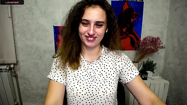 AmandaDimond  online show from September 29, 2025, 7:59 am