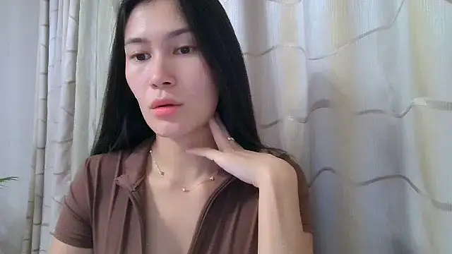 Snapshot of Miotaa chatting on November 6, 2025, 1:37 pm Miotaa online show from November 6, 2025, 1:37 pm