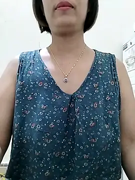 Snapshot of love_sexy090 chatting on November 11, 2025, 12:05 am love sexy090 online show from November 11, 2025, 12:05 am