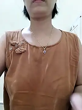 Snapshot of love_sexy090 chatting on September 17, 2025, 11:40 pm love sexy090 online show from September 17, 2025, 11:40 pm