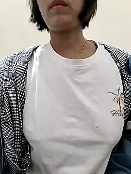 Snapshot of love_sexy090 chatting on November 24, 2025, 11:49 pm love sexy090 online show from November 24, 2025, 11:49 pm