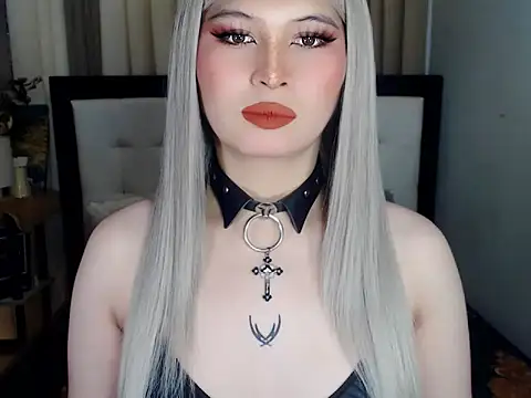 NaomiSmall online show from September 23, 2025, 9:16 am