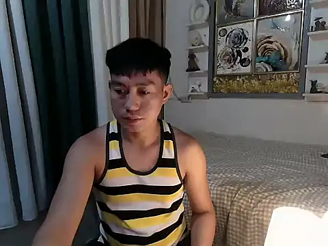 Snapshot of xshyboyx chatting on May 30, 2026, 3:24 am xshyboyx online show from May 30, 2026, 3:24 am