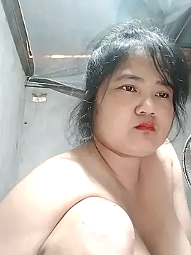 Snapshot of BigBoobs186 chatting on February 6, 2026, 11:56 pm BigBoobs186 online show from February 6, 2026, 11:56 pm