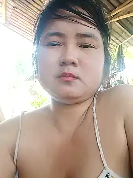 Snapshot of BigBoobs186 chatting on February 16, 2026, 12:20 am BigBoobs186 online show from February 16, 2026, 12:20 am