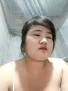 Snapshot of BigBoobs186 chatting on February 7, 2026, 12:13 pm BigBoobs186 online show from February 7, 2026, 12:13 pm