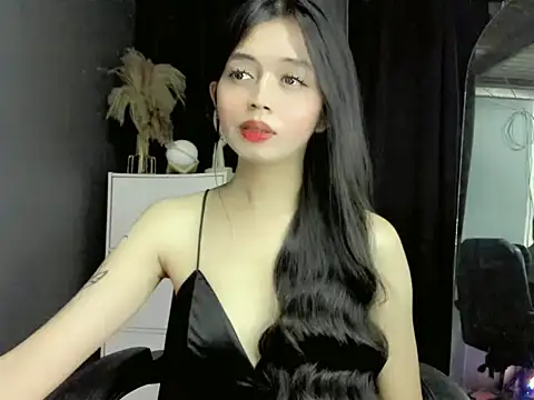 Snapshot of LexiLove chatting on September 12, 2025, 1:33 pm LexiLove online show from September 12, 2025, 1:33 pm