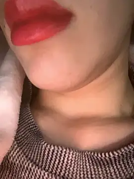 Snapshot of Mimisixo chatting on January 11, 2026, 4:03 pm Mimisixo online show from January 11, 2026, 4:03 pm