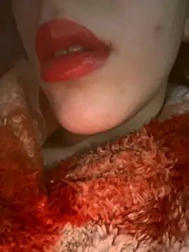 Mimisixo online show from December 4, 2025, 11:15 pm