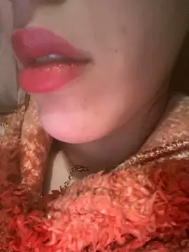 Mimisixo online show from March 8, 2026, 12:05 am