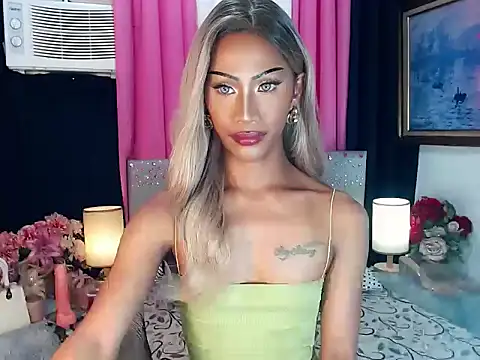 sassylatina online show from March 10, 2026, 4:22 pm