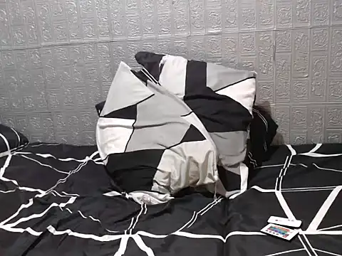 Snapshot of cumwhat_me chatting on December 16, 2025, 2:10 pm cumwhat me online show from December 16, 2025, 2:10 pm