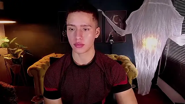 Snapshot of deivid_parker chatting on November 1, 2025, 2:00 pm deivid parker online show from November 1, 2025, 2:00 pm