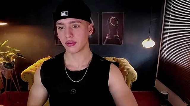 Snapshot of deivid_parker chatting on November 25, 2025, 1:44 pm deivid parker online show from November 25, 2025, 1:44 pm