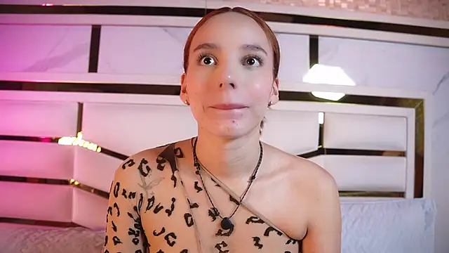 ambar rosse25 online show from March 3, 2026, 11:39 am