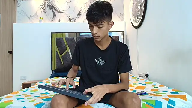 PRETTY SEX1 online show from September 12, 2025, 7:08 am