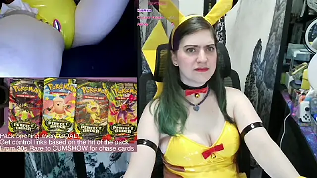 CritKitten online show from April 12, 2026, 10:13 pm