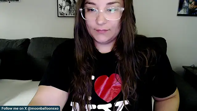 MoonBalloons online show from September 28, 2025, 1:01 am