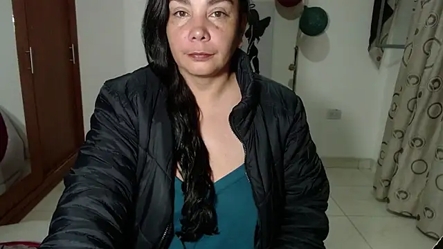 Snapshot of Vivian_milf_paint chatting on October 16, 2025, 2:53 am Vivian milf paint online show from October 16, 2025, 2:53 am
