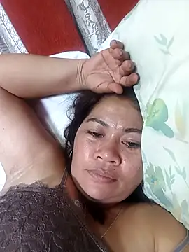 sexybitch 02 online show from December 4, 2025, 1:04 am