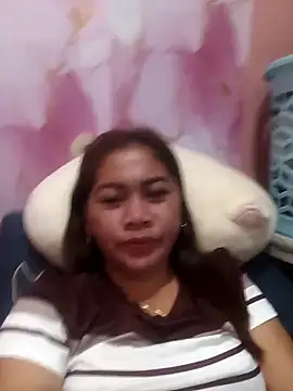 sexybitch 02 online show from March 12, 2026, 12:16 am