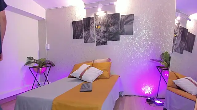 Snapshot of nils_saint chatting on November 11, 2025, 2:50 am nils saint online show from November 11, 2025, 2:50 am