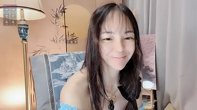 xinxin520-baby online show from November 14, 2025, 12:14 am