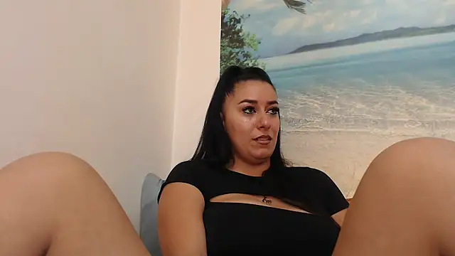 Snapshot of Maryem637048 chatting on October 31, 2025, 12:46 pm Maryem637048 online show from October 31, 2025, 12:46 pm