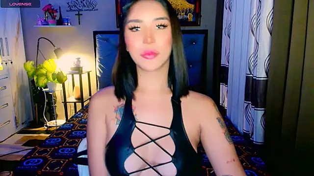 Franchesca Trans online show from November 15, 2025, 2:15 am