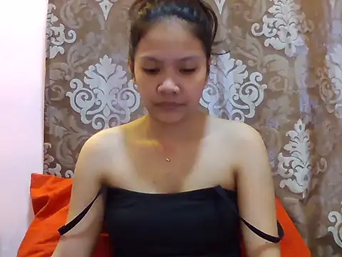 sweetcherry23 online show from October 28, 2025, 12:00 am