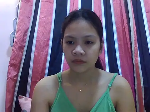 sweetcherry23 online show from December 17, 2025, 1:10 am