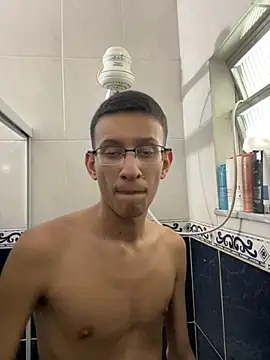 Snapshot of safadezanunes2 chatting on October 17, 2025, 3:47 pm safadezanunes2 online show from October 17, 2025, 3:47 pm