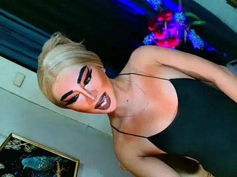Snapshot of Queen_yasii_88 chatting on October 15, 2025, 3:42 pm Queen yasii 88 online show from October 15, 2025, 3:42 pm