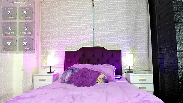 Snapshot of Zamara_Kleii chatting on January 8, 2026, 11:05 am Zamara Kleii online show from January 8, 2026, 11:05 am