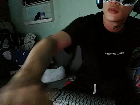 Snapshot of boyhigh1997 chatting on February 14, 2026, 4:18 pm boyhigh1997 online show from February 14, 2026, 4:18 pm